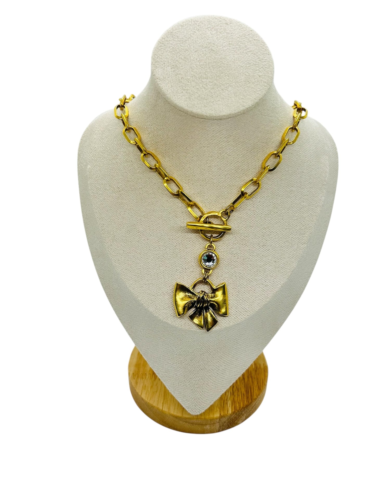 Bow Necklace